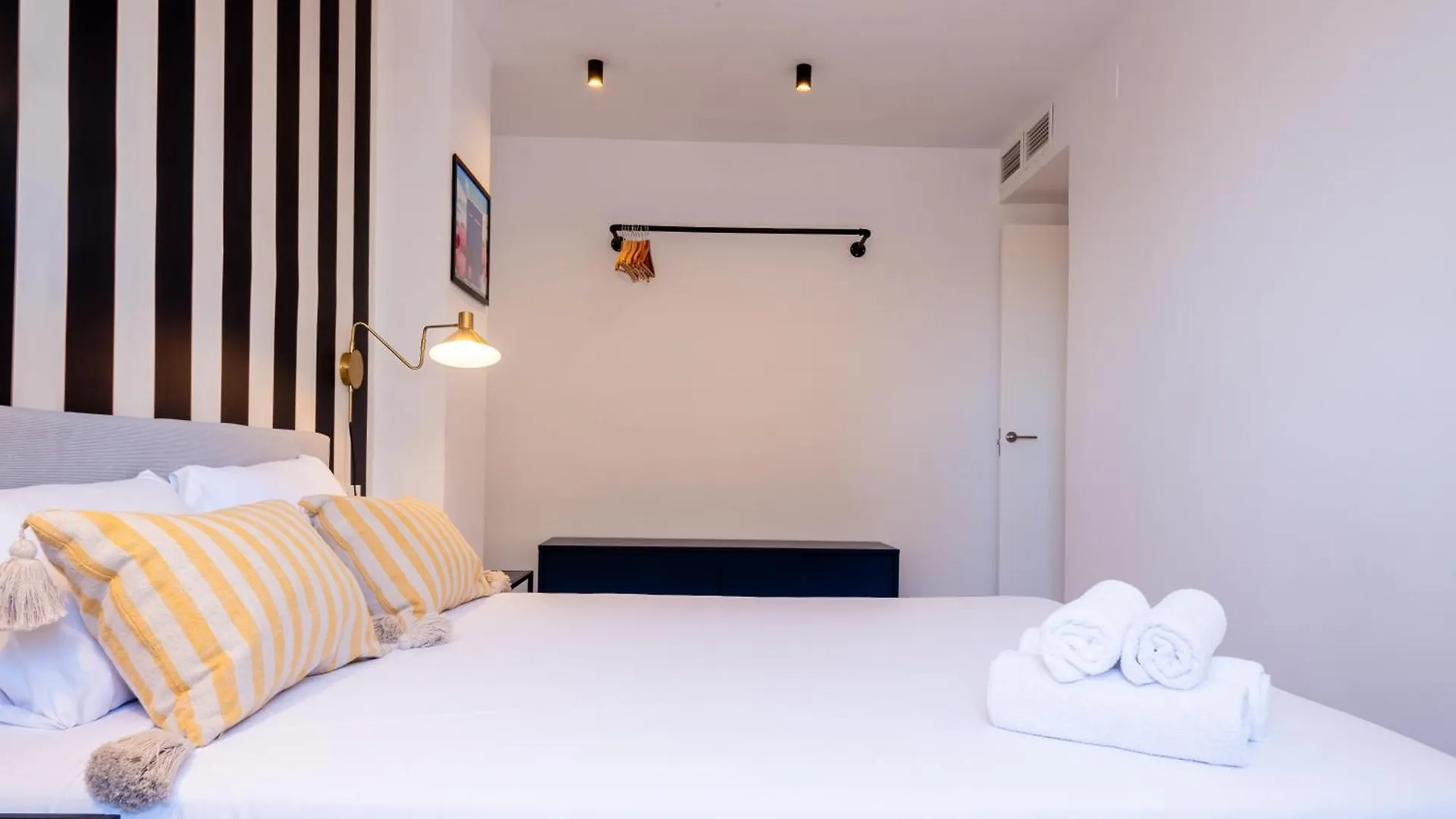 Bright Apartment With Views 3 Bedrooms 2 Bathrooms Malaga