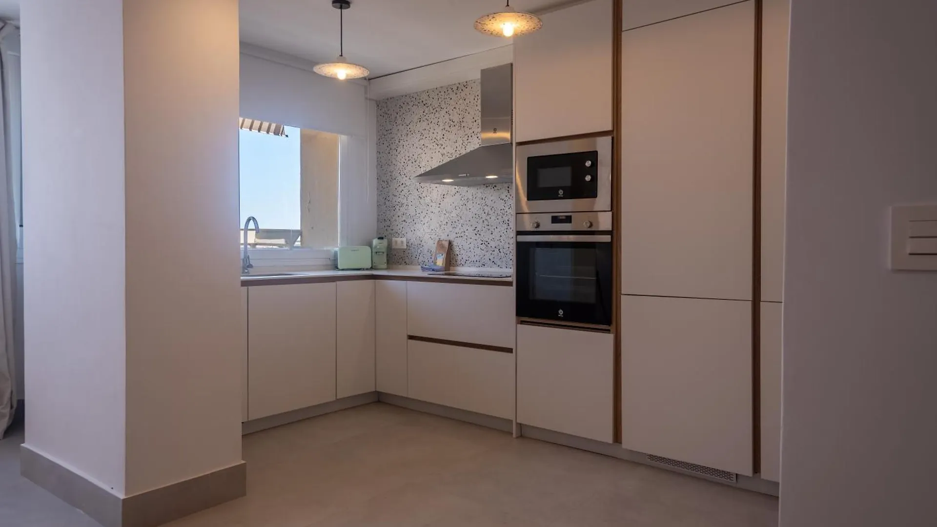 Bright Apartment With Views 3 Bedrooms 2 Bathrooms Malaga Spain