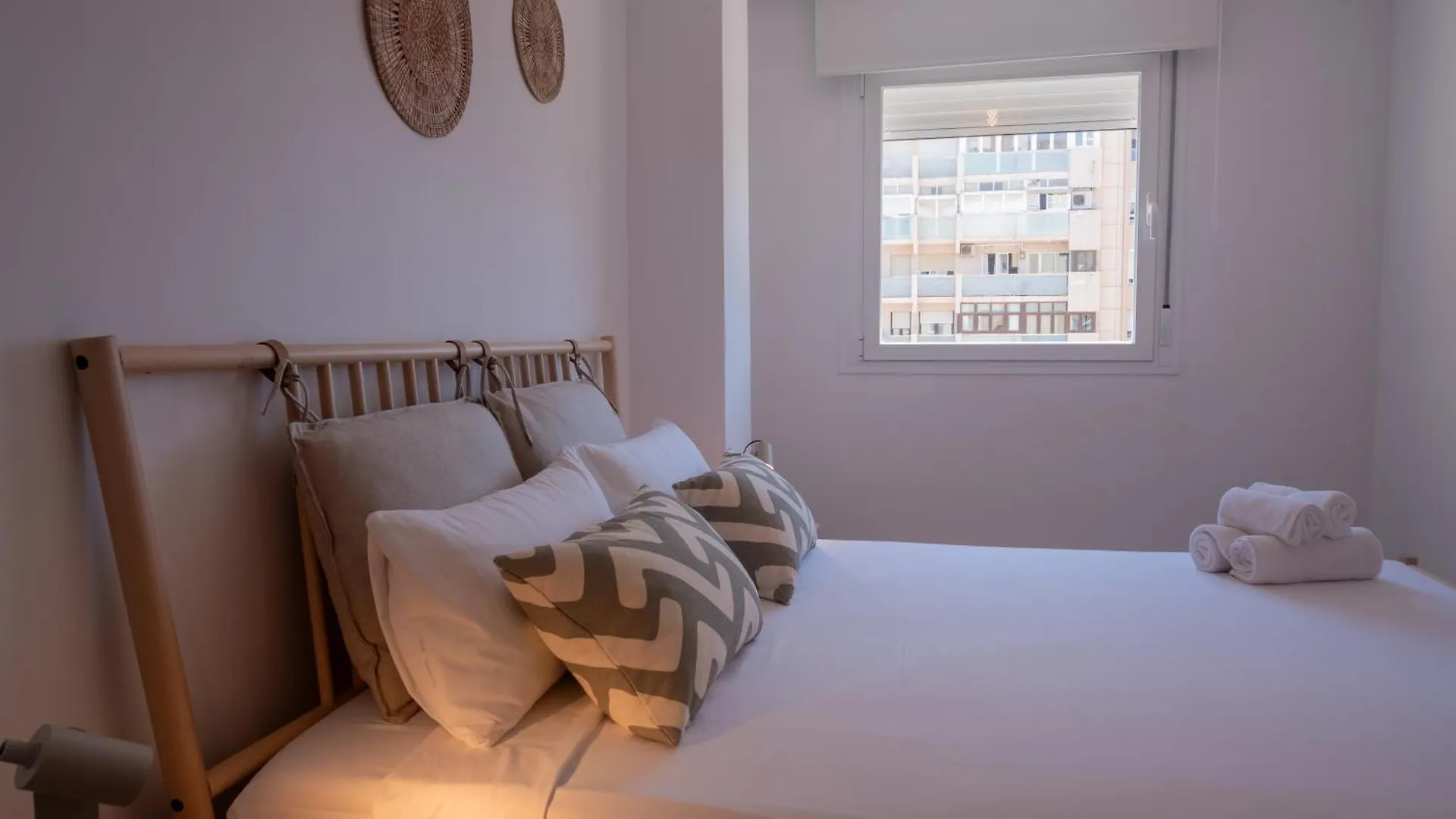 Bright Apartment With Views 3 Bedrooms 2 Bathrooms Малага