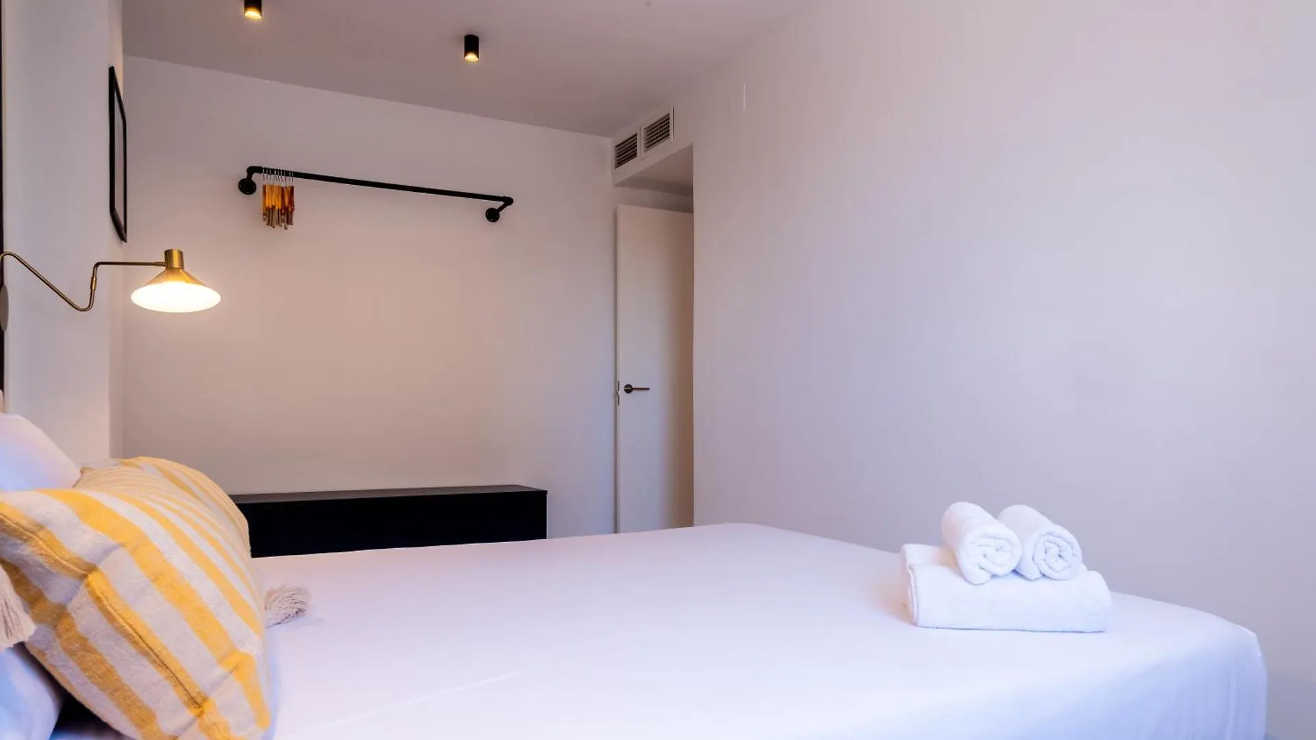 Bright Apartment With Views 3 Bedrooms 2 Bathrooms Малага Испания